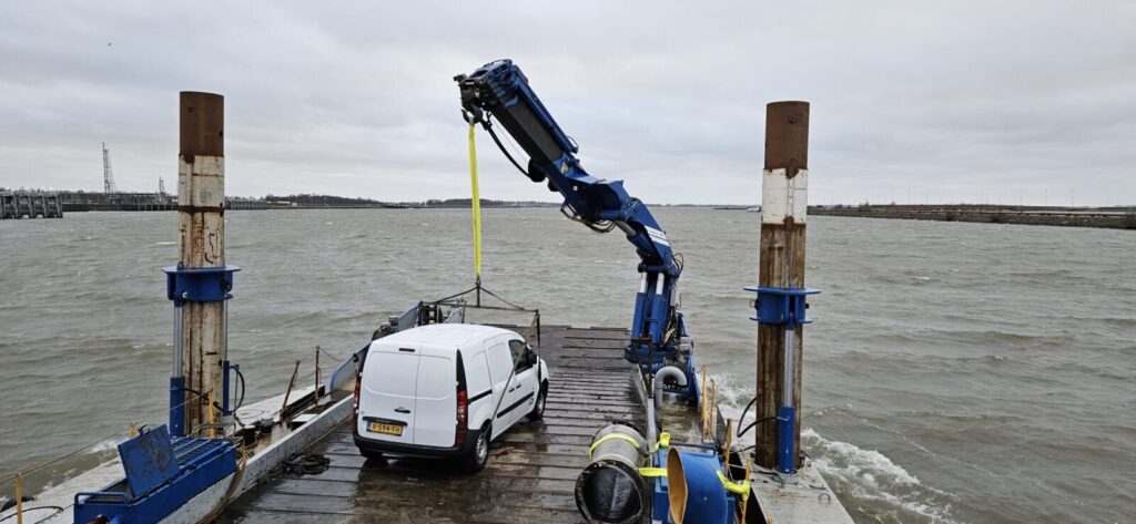 Cd090c30 fd8f 49d3 ba15 9184c4cce3b2